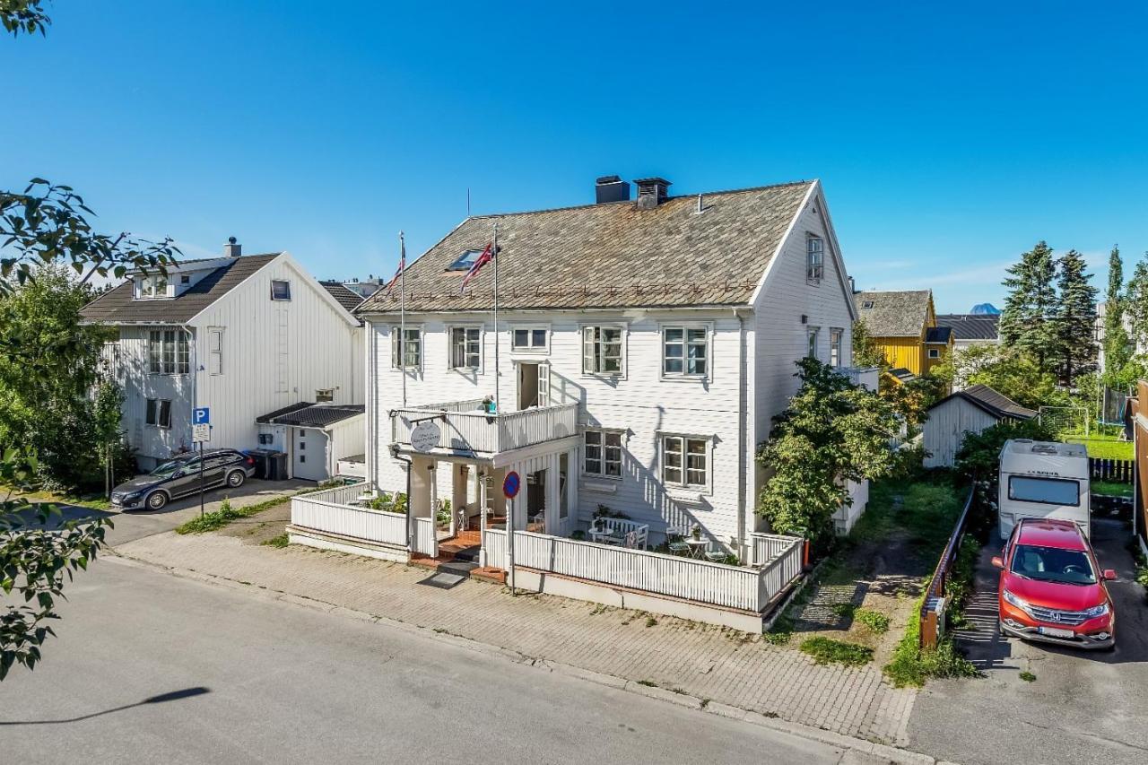 Opsahl Gjestegaard Bodø Kültér fotó