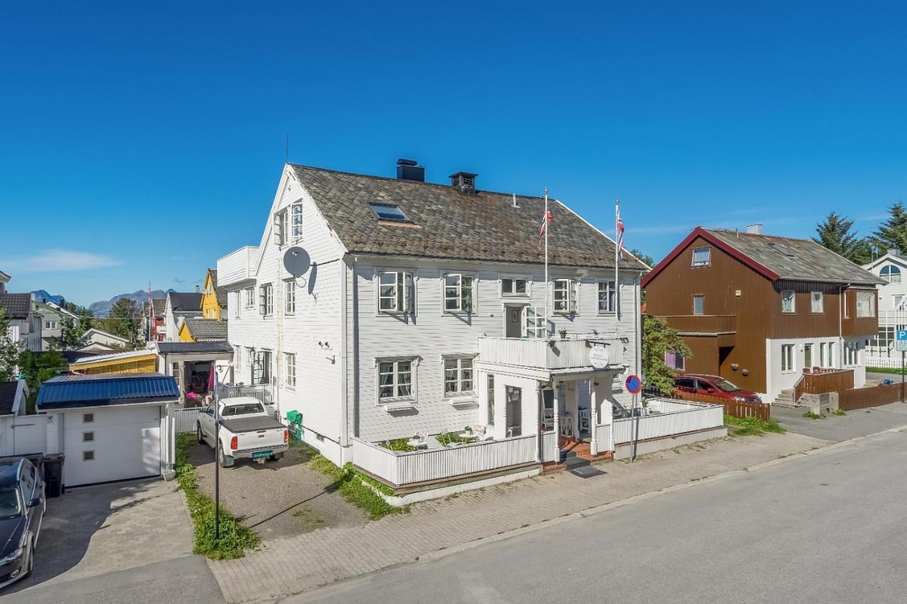 Opsahl Gjestegaard Bodø Kültér fotó